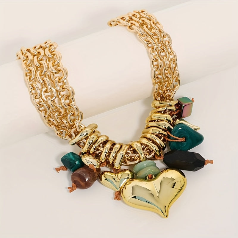 Collier Chaîne Dorée à Pierres Multicolores et Pendentif Cœur