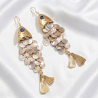 Boucles d’Oreilles Maxi Dorées avec Nacre et Pendentif Organique