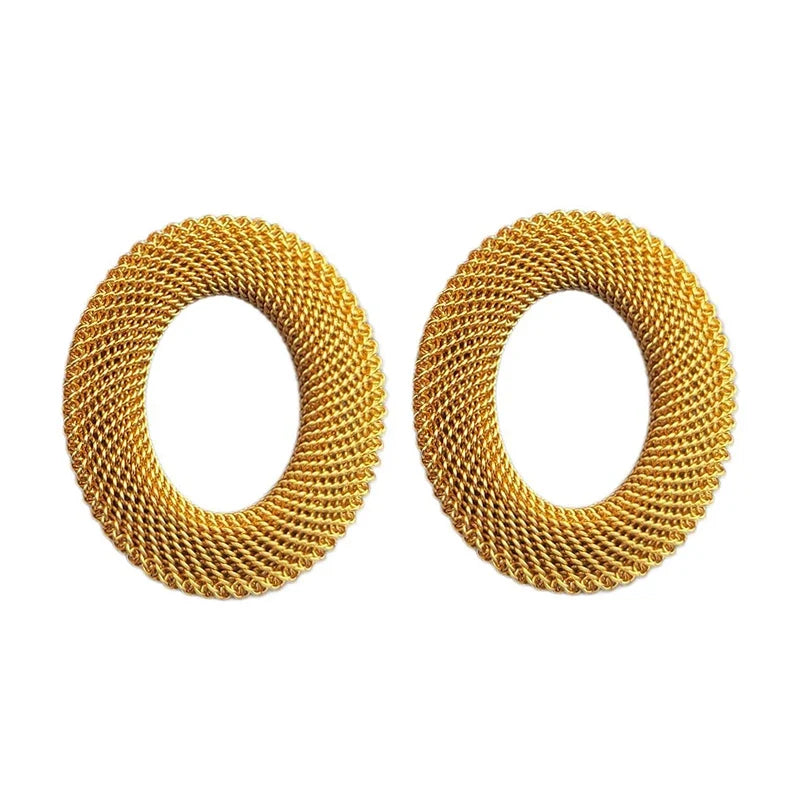 Boucles d’Oreilles Maxi Dorées à Chaînes Entrelacées