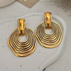 Boucles d’Oreilles Géométriques Argentées au Design Superposé