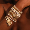 Ensemble de bracelets bohèmes dorés et perles avec coquillage