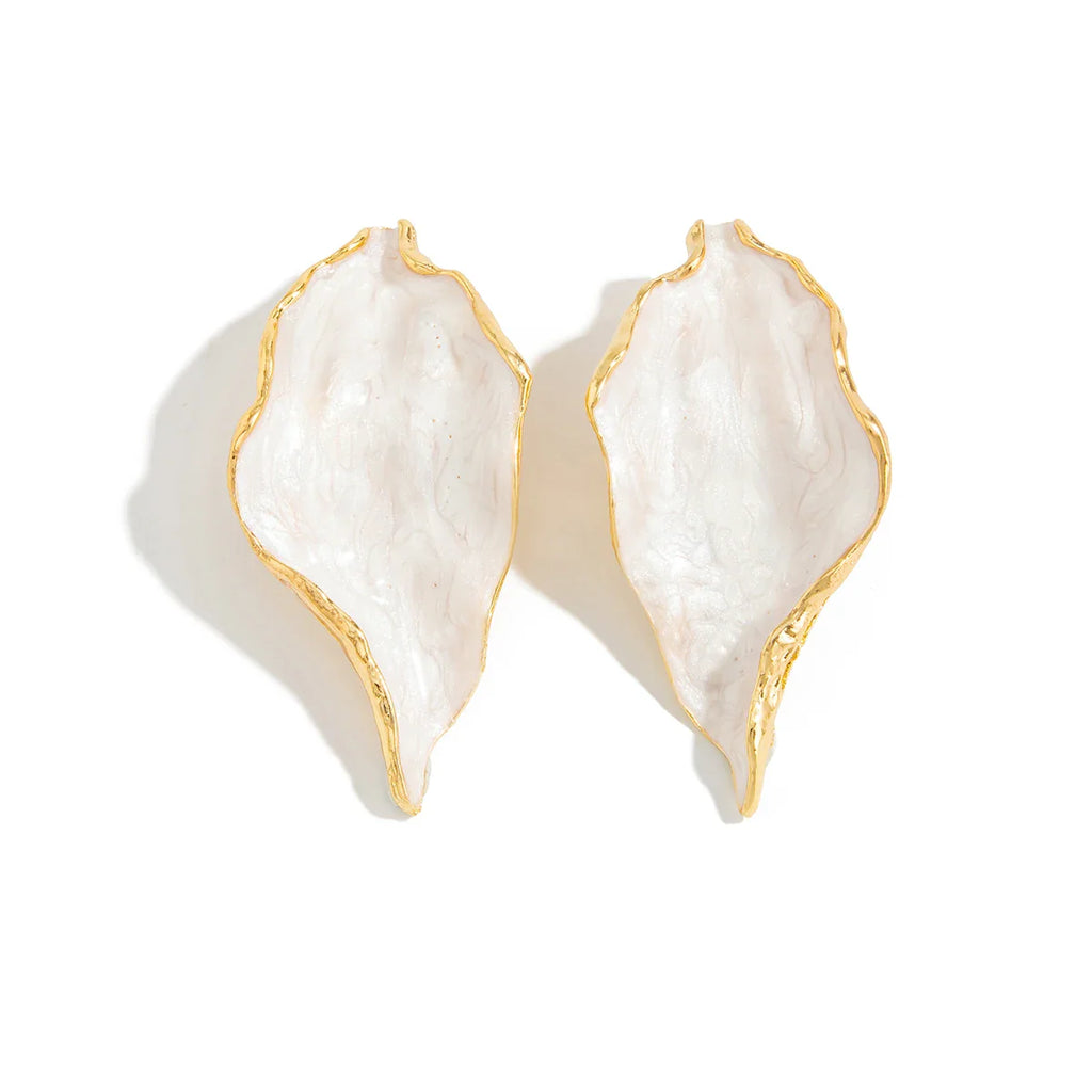 Boucles d'Oreilles Puces Vintage Pétale Blanc Texturé