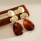 Boucles d’Oreilles Géométriques en Résine Couleur Ambre