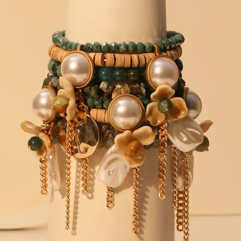 Ensemble de bracelets faits main à perles et fleurs