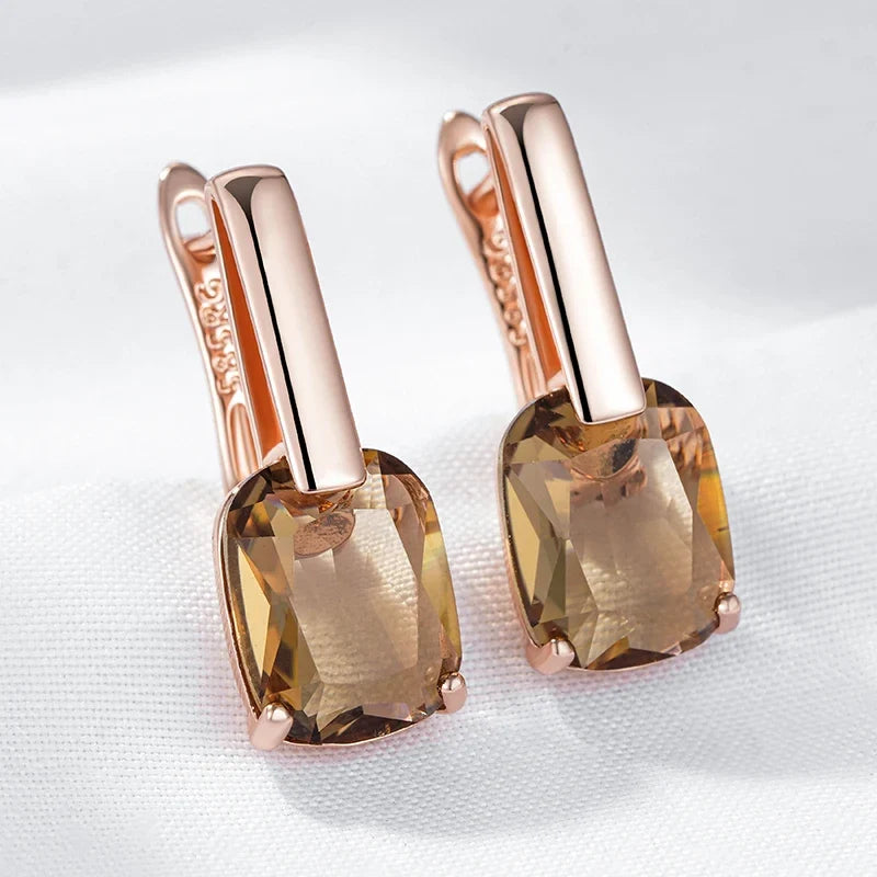 Boucles d’Oreilles Dorées Rosées avec Zircon Naturel Marron