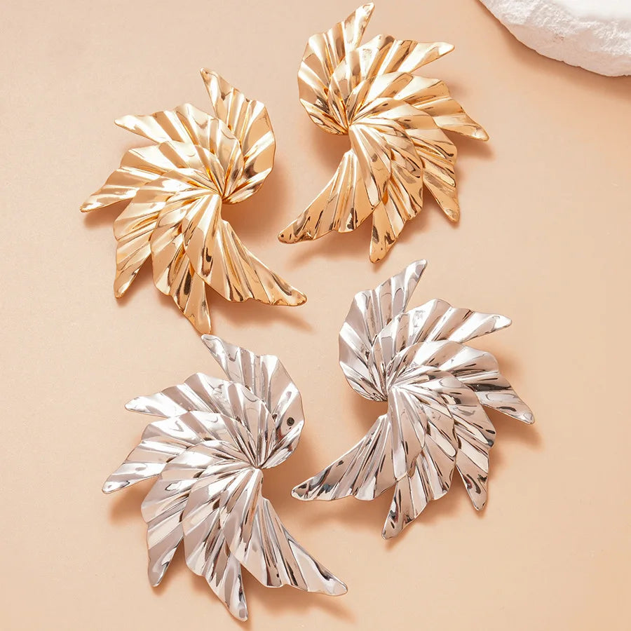 Boucles d’Oreilles Maxi Dorées en Éventail Texturé
