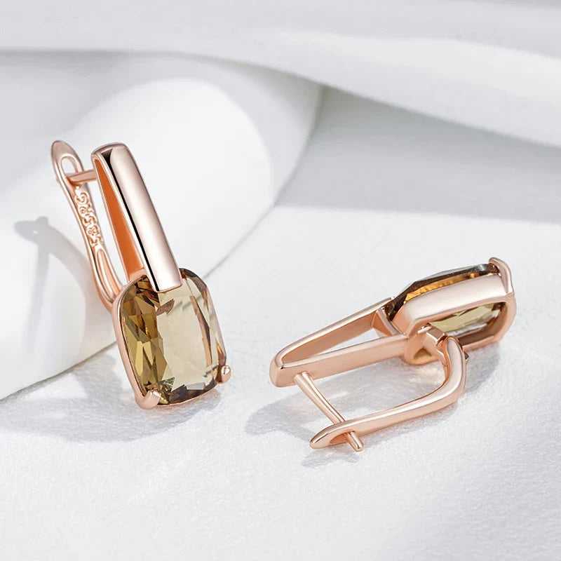 Boucles d’Oreilles Dorées Rosées avec Zircon Naturel Marron