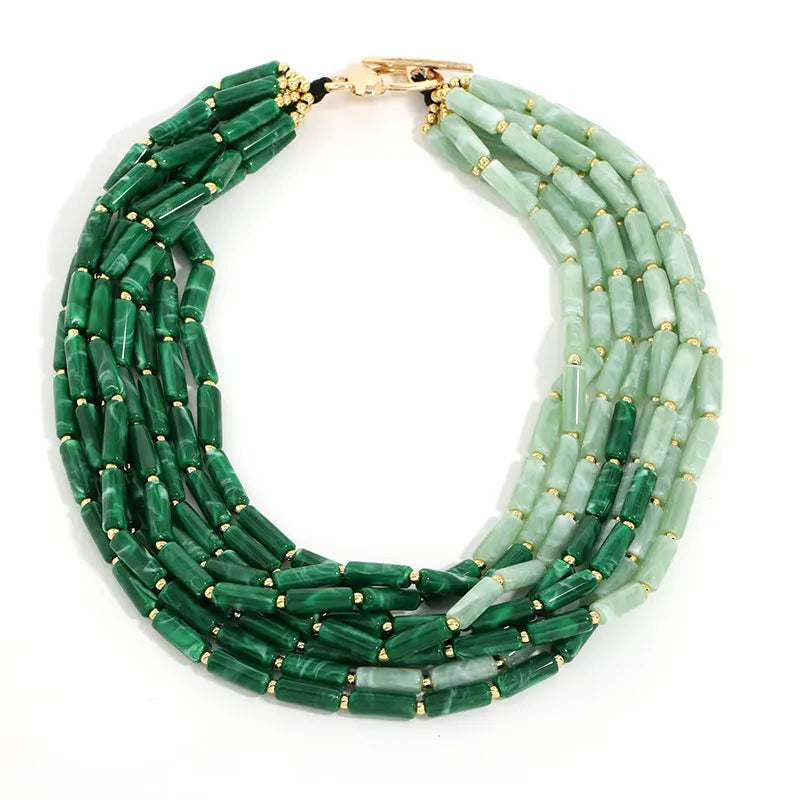 Collier femme multicouche aux tons jade