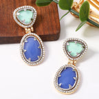 Boucles d’Oreilles Géométriques Bicolores aux Pierres Bleues et Vertes