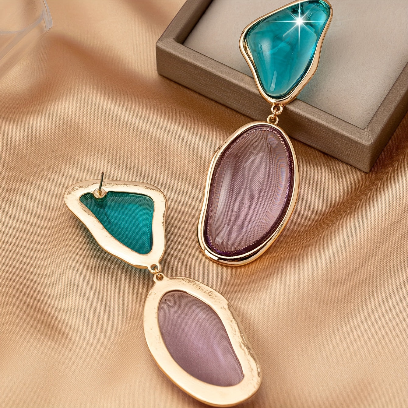Boucles d'Oreilles Pendantes Pierres Turquoise et Lilas
