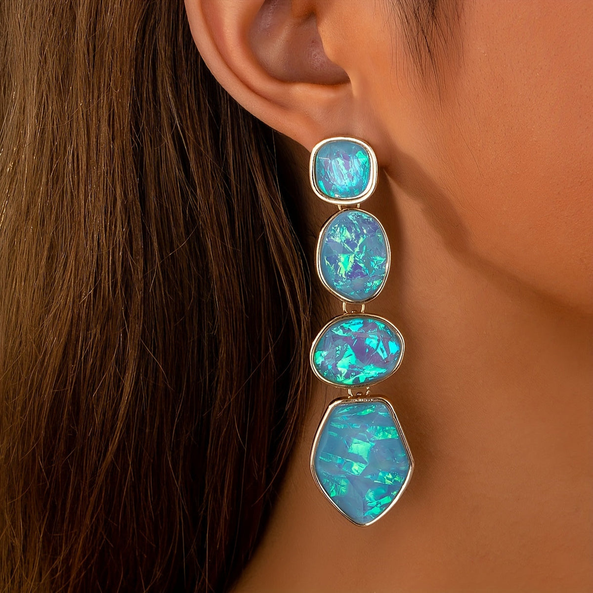 Boucles d’Oreilles Dorées en Cascade Turquoise Dégradée