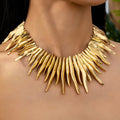 Collier Gothique Géométrique Irrégulier Doré à Pointes
