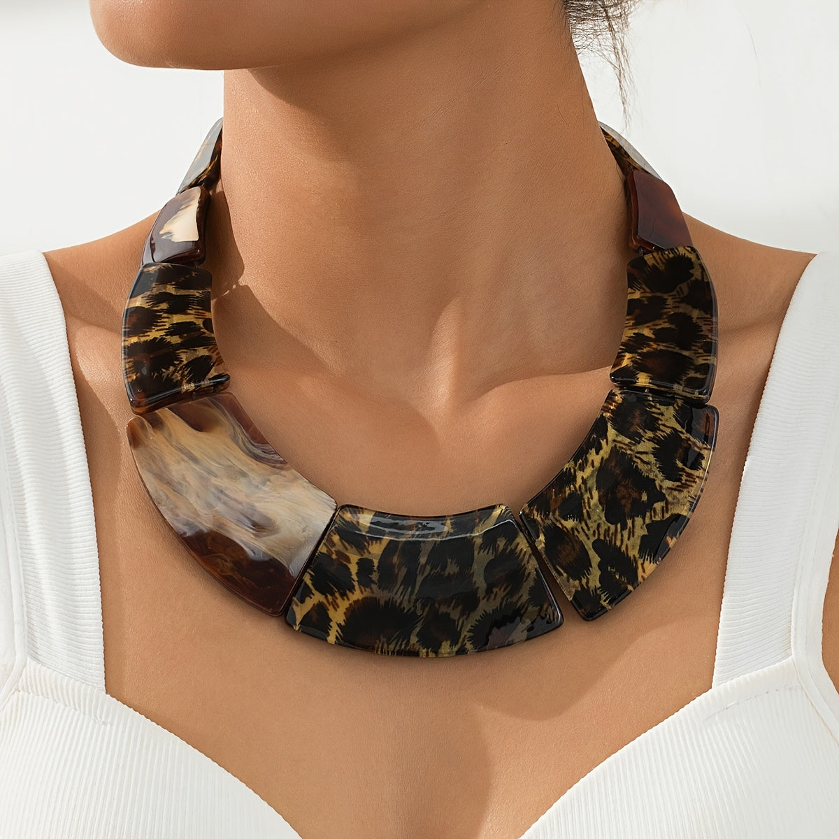 Collier Bohème Rétro Imprimé Léopard en Résine